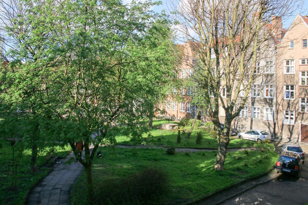 Apartament Swietojanska Гданск Стая снимка