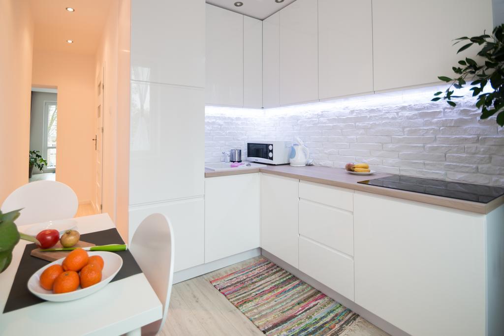Apartament Swietojanska Гданск Стая снимка