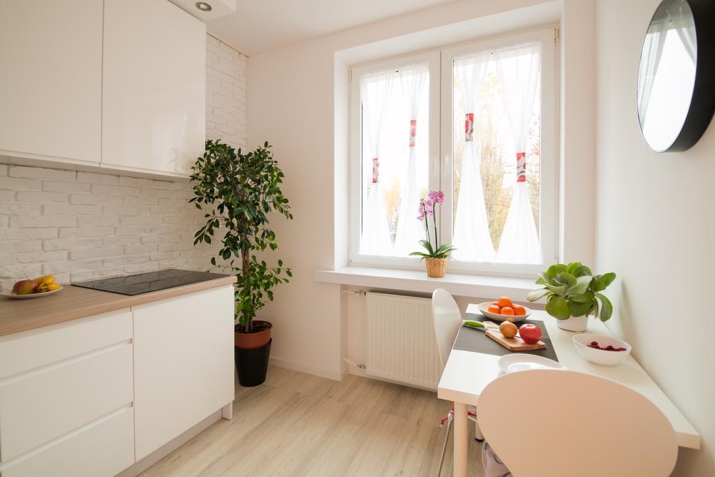 Apartament Swietojanska Гданск Стая снимка