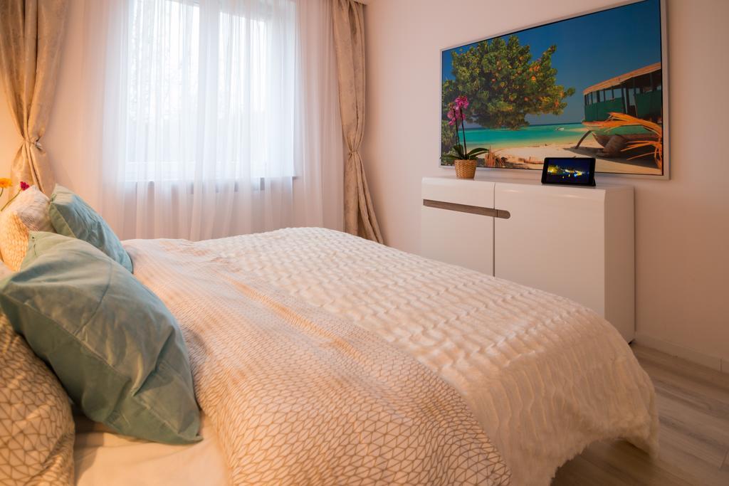 Apartament Swietojanska Гданск Екстериор снимка